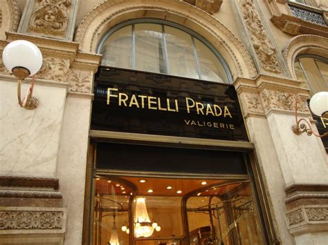 fratelli prada logo